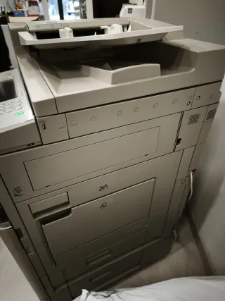 Fotocopiadora Canon Beige