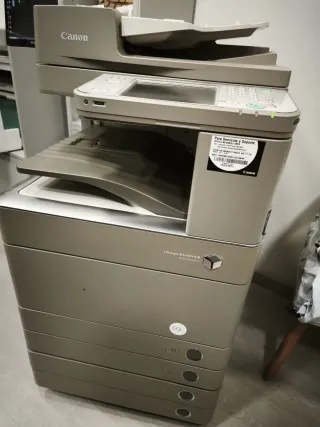 Fotocopiadora Canon Beige
