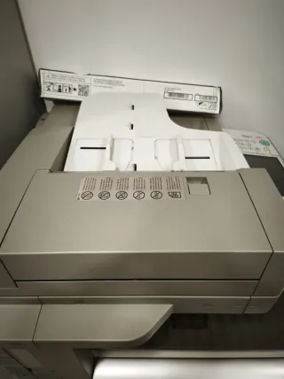 Fotocopiadora Canon Beige