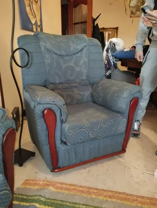 Sofá y 2 sillones orejeros tela