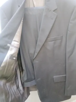 Traje completo negro y beige