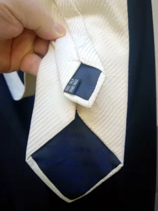 Traje completo negro y beige