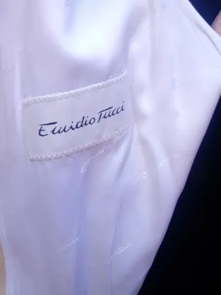 Traje completo negro y beige