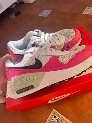 Zapatillas Nike Air Max Niña Rosa y Blanca