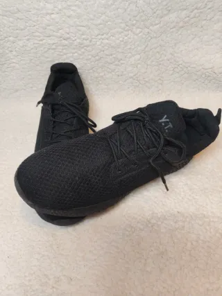 Scarpe ginnastica nere uomo/donna taglia 45