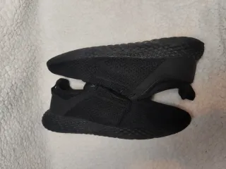 Scarpe ginnastica nere uomo/donna taglia 45