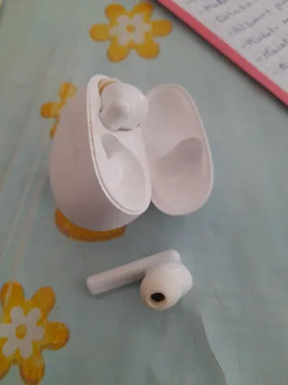 Auriculares Oppo Blancos