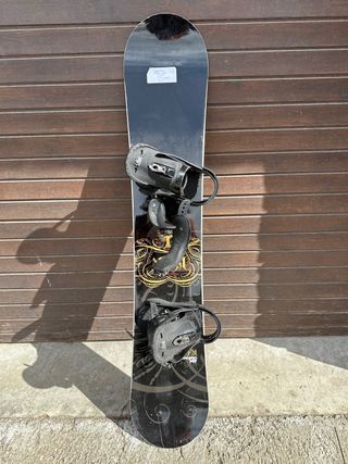 Tabla Snow Marc Frank Montoya 140 con fijaciones