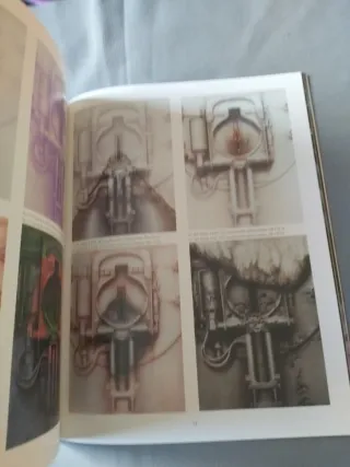 HR Giger Arh+ (Spanish Edition)