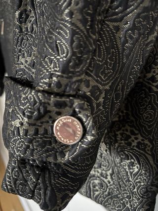 Chaquetón Morgan con capucha y estampado