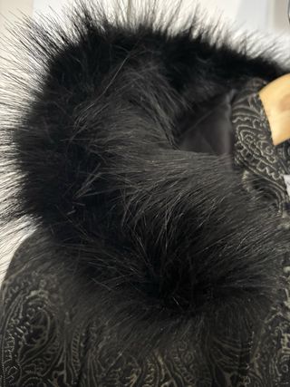 Chaquetón Morgan con capucha y estampado