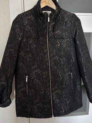 Chaquetón Morgan con capucha y estampado