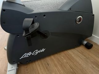 Bicicleta Estática Life Fitness Cycle C1