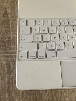 Apple Magic Keyboard 12.9” Blanco