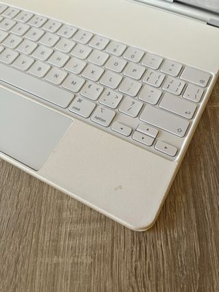 Apple Magic Keyboard 12.9” Blanco