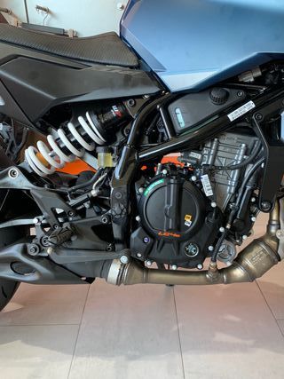 KTM Duke 125 Azul/Naranja