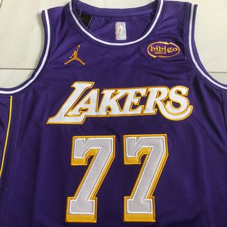 Camiseta Doncic 2026 talla M Lakers