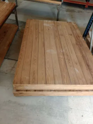 Mesa diseño industrial madera y metal