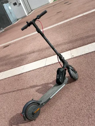 Patinete Xiaomi con batería extra