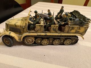 Forces of Valor alemán de orugas con figuras 1.32