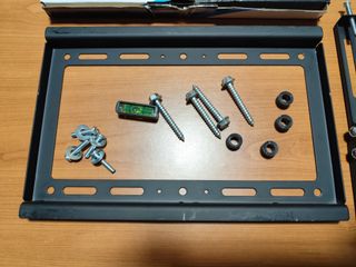 Staffa TV 14-32” Inclinabile Suptek