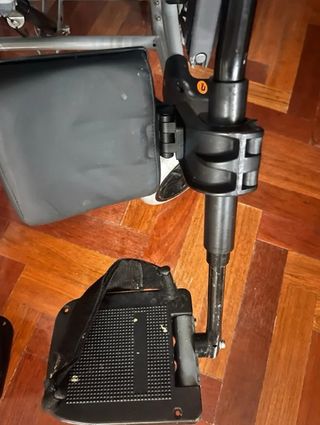 Silla de ruedas Rea Clematis basculante