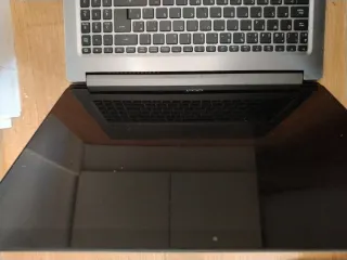 Acer Swift 3 Ryzen 7 6GB RAM (senza SSD non si accende)