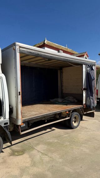 Mitsubishi Canter 2005