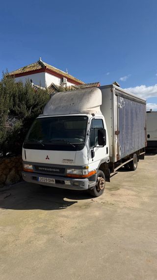 Mitsubishi Canter 2005