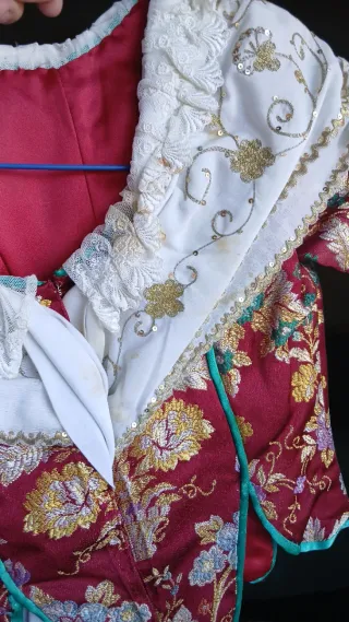 Traje Fallera Niña Rojo y Dorado