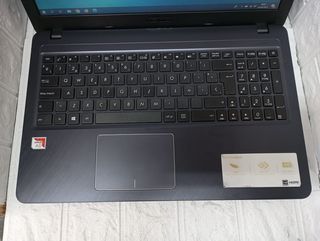 Portatil Asus X543B (1755)