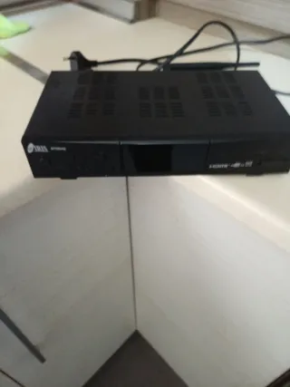 IRIS 9700HD Descodificador Satélite