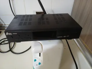 IRIS 9700HD Descodificador Satélite