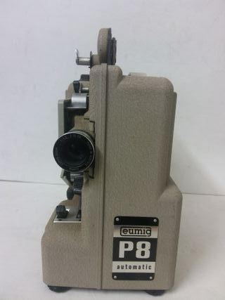 Proyector EUMIG P8 automatic