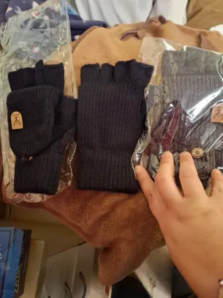 2 pares de guantes sin dedos