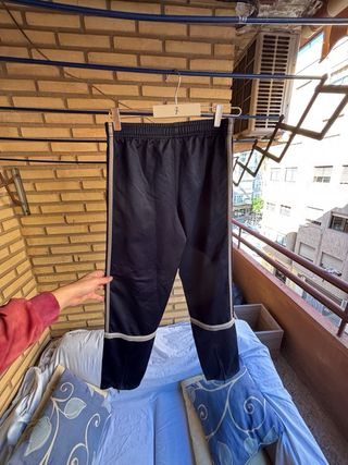 Pantalón chándal niño negro y blanco