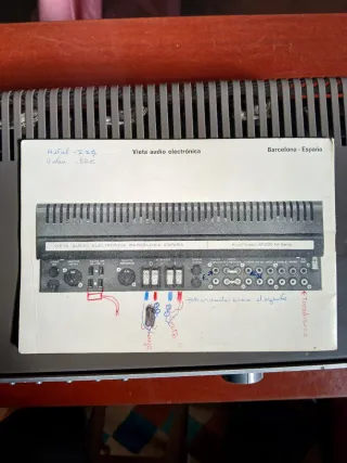 Amplificador Estéreo Vieta AT 230