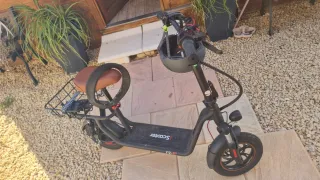 Patinete eléctrico con asiento i-scooter i12