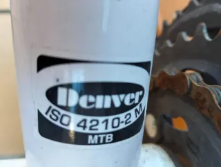 Bicicleta de Montaña DENBIKE 24