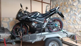 Honda CBR 125 R Escape Austin Racing