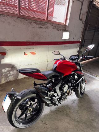 MV Agusta Brutale 800 Rosso 110cv A2 - 5.600 km