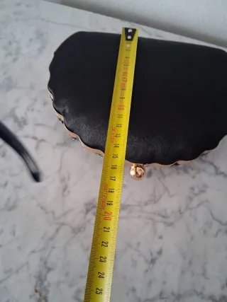 Bolso de fiesta con pedrería