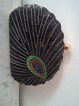 Bolso de fiesta con pedrería