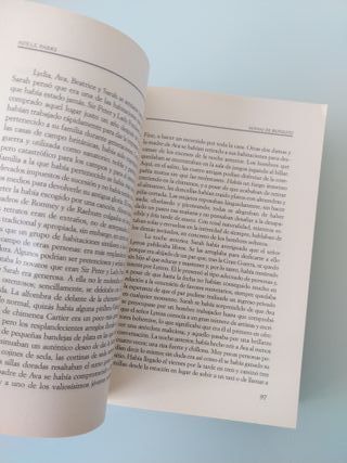 Novias de repuesto / novela Historica