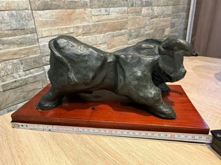 Figura Bronce Escultor Jose Cossio numerada