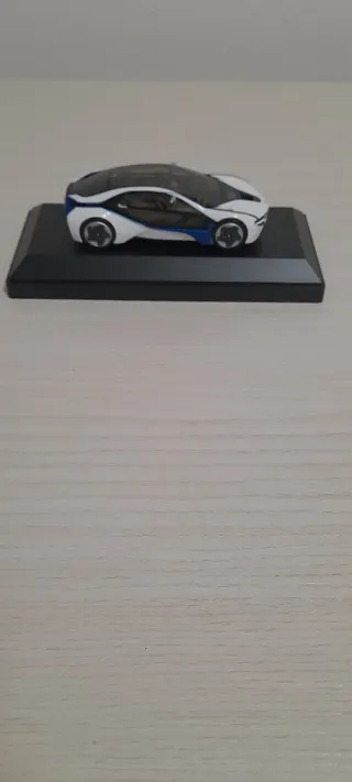 Modellino di prototipo auto BMW Vision EfficientDy