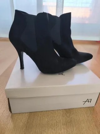 Botines tacón negros talla 38