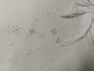 2 Juegos Sábanas Modernista Bordadas