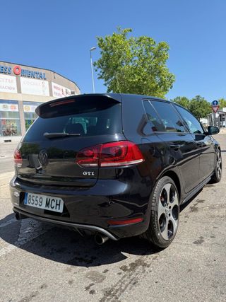 Volkswagen Golf 2010