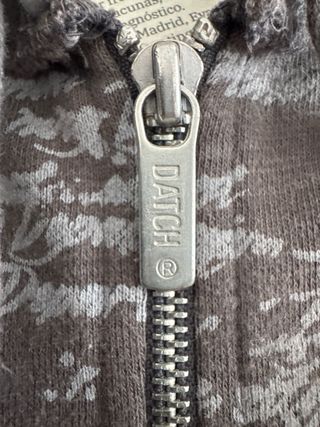 Chaqueta de algodón con pedrería